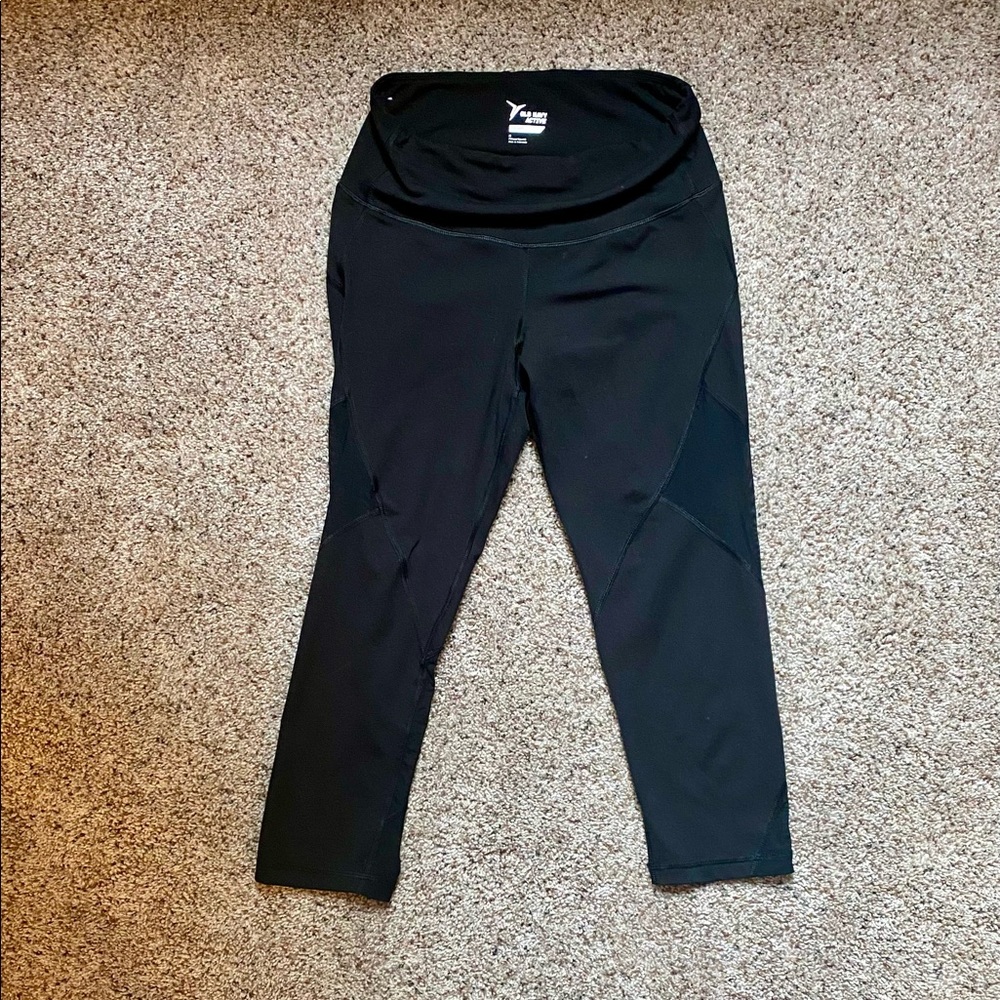 Old Navy Active Go-Dry 3/4 Leggings